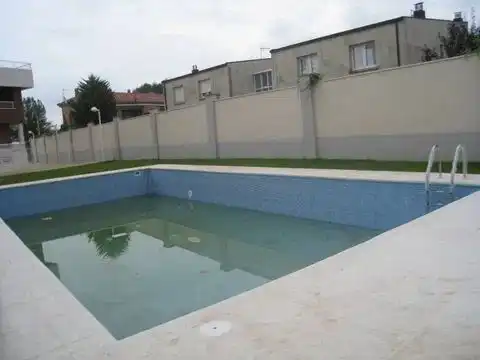 Piso de alquiler en Calle Benito Pérez Galdós, 33, Universidad - Las Huelgas Piscina de Piso de alquiler en Burgos con Calefacción, Parquet y Terraza