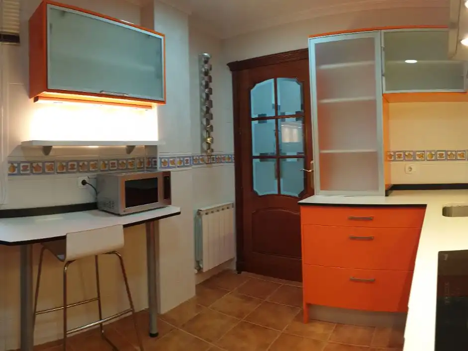 Wohnung zur Miete in Calle Bailen Bloques, 2, Centro ciudad Wohnung zur Miete in Calle Bailen Bloques, 2, Centro ciudad