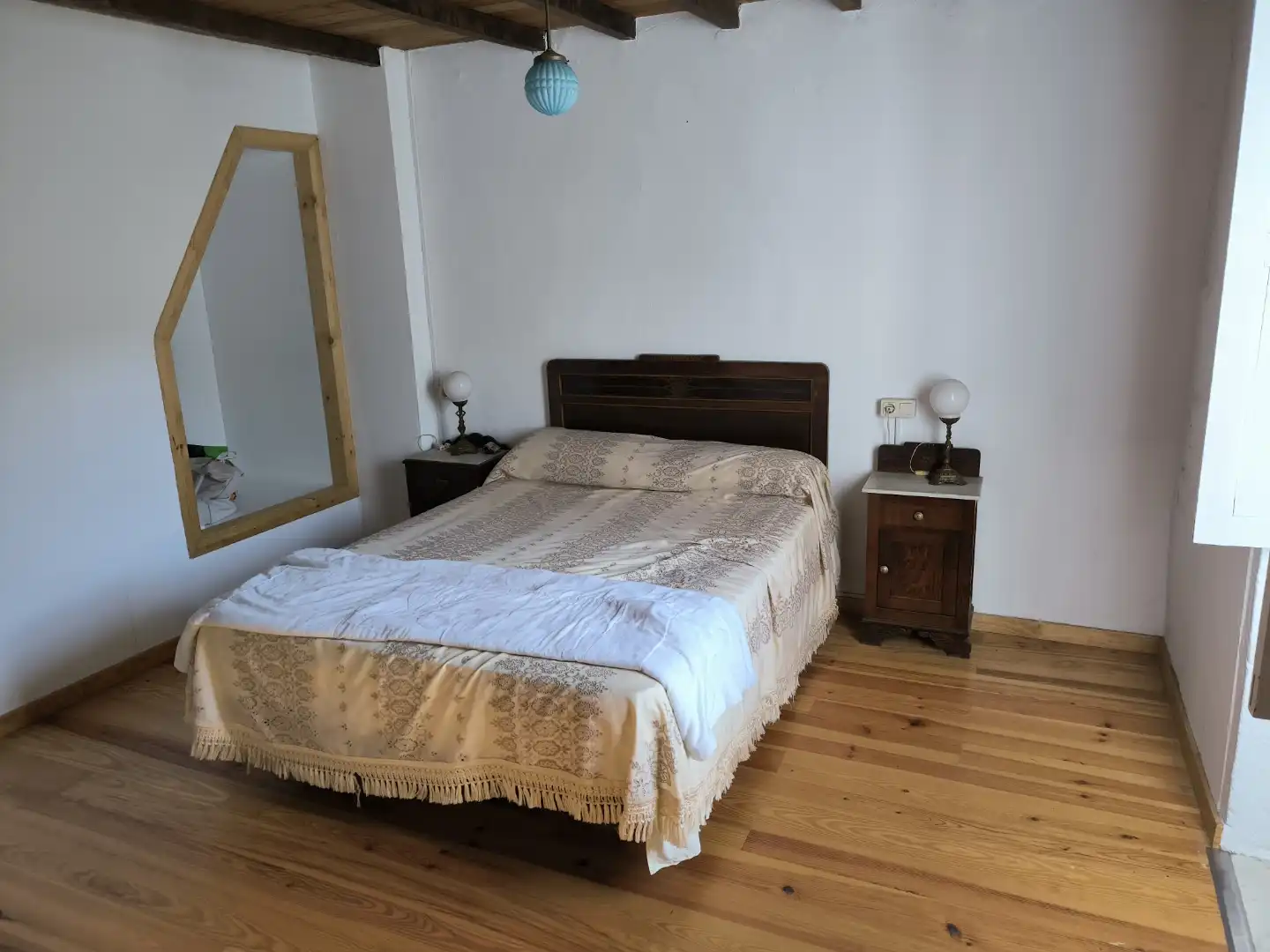 Casa o xalet en venda a Avenida Santiago, 116, A Estrada Dormitori de Casa o xalet en venda en A Estrada amb Calefacció, Jardí privat i Parquet