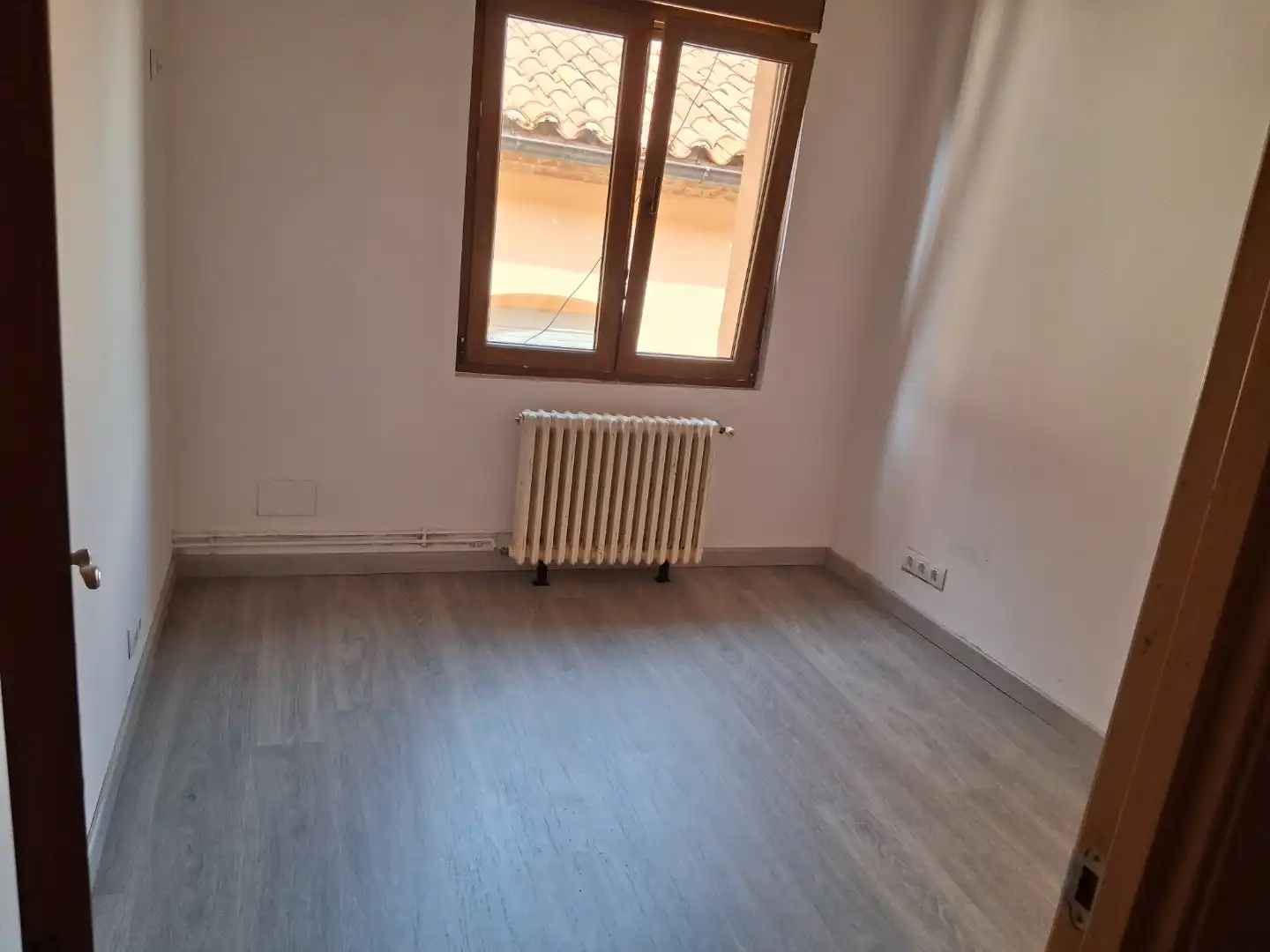 Bedroom of Flat for sale in  Teruel Capital