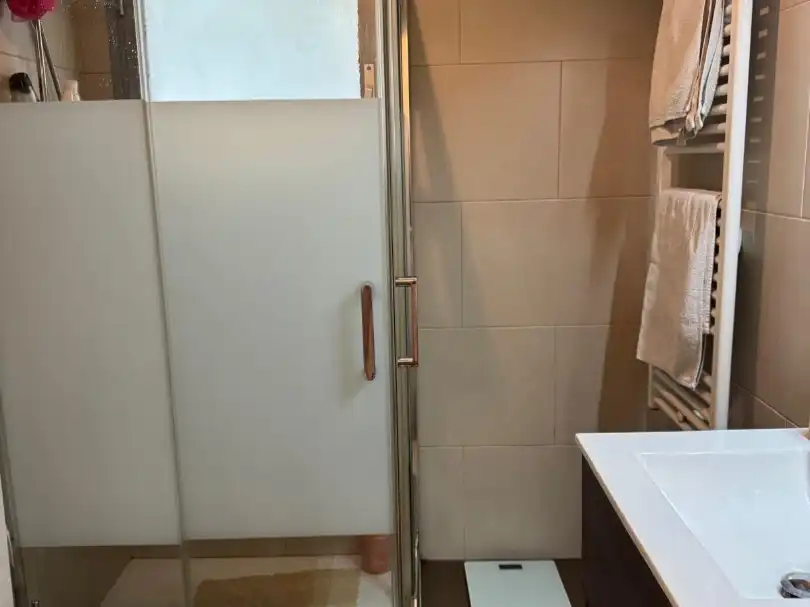 Badezimmer von Wohnung zum Verkauf in Les Franqueses del Vallès mit Klimaanlage