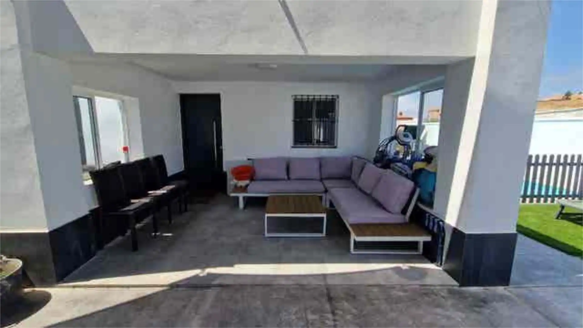 Terrasse von Einfamilien-Reihenhaus zum Verkauf in El Puerto de Santa María mit Schwimmbad
