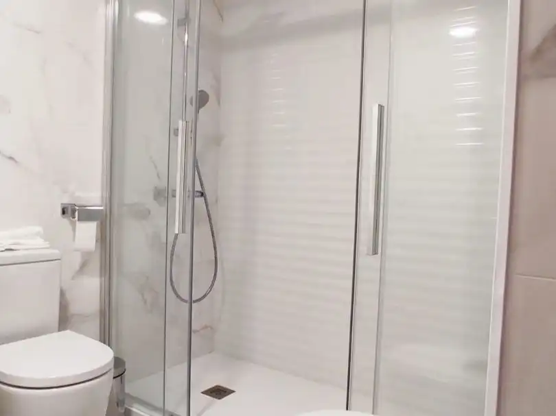 Bathroom of Flat for rent in Roquetas de Mar  with Air Conditioner, Heating and Terrace