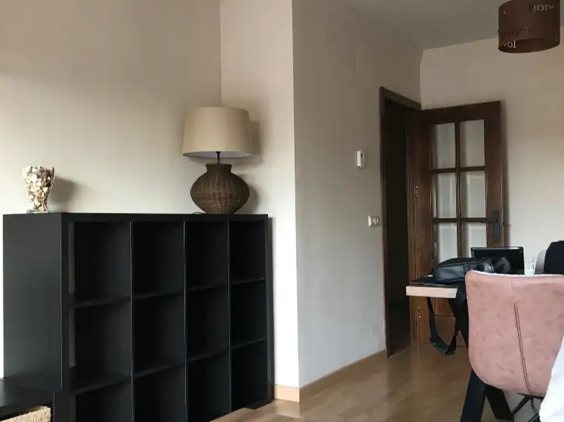 Sala d'estar de Pis de lloguer en Monachil amb Calefacció, Parquet i Traster