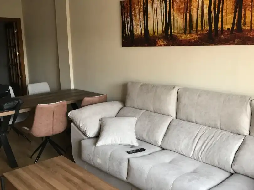 Sala d'estar de Pis de lloguer en Monachil amb Calefacció, Parquet i Traster