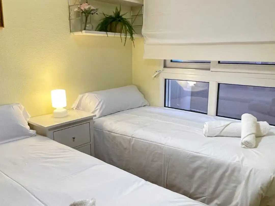 Flat for rent in Calle Jumilla, 16, El Carmen Bedroom of Flat for rent in Murcia with Air Conditioner, Heating and Parquet flooring
