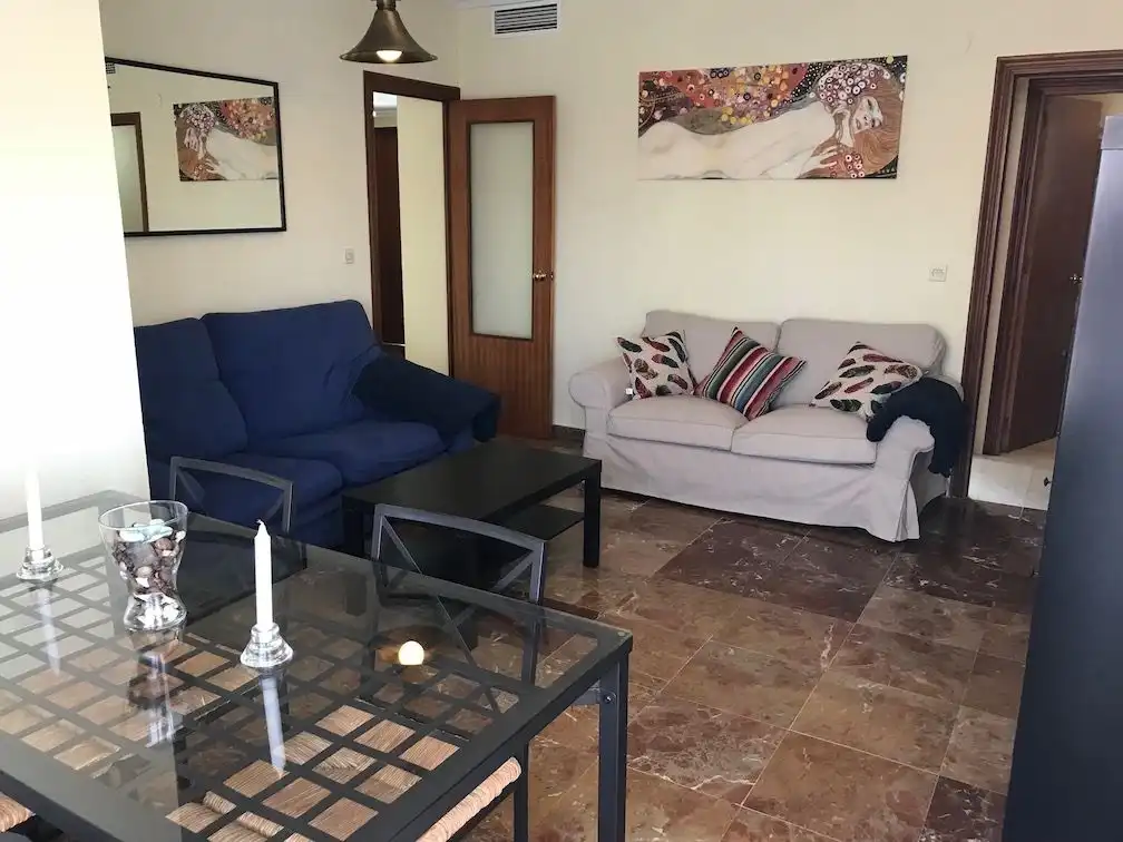 Piso de alquiler en Plaza de la Estación, 3, Vallesequillo Sala de estar de Piso de alquiler en Jerez de la Frontera con Aire acondicionado, Calefacción y Amueblado
