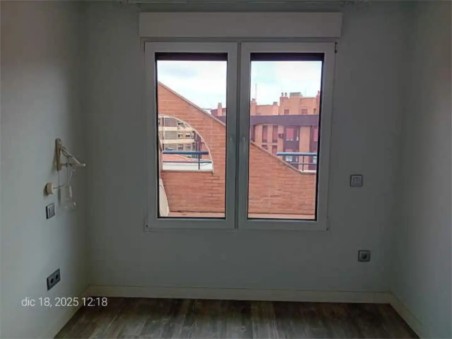 Dormitori de Pis de lloguer en Madrid amb Calefacció, Jardí privat i Terrassa