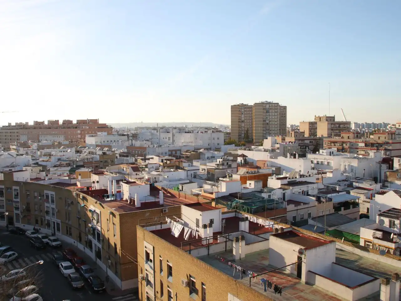 Exterior view of Flat for rent in Sevilla  with Air Conditioner, Heating and Terrace