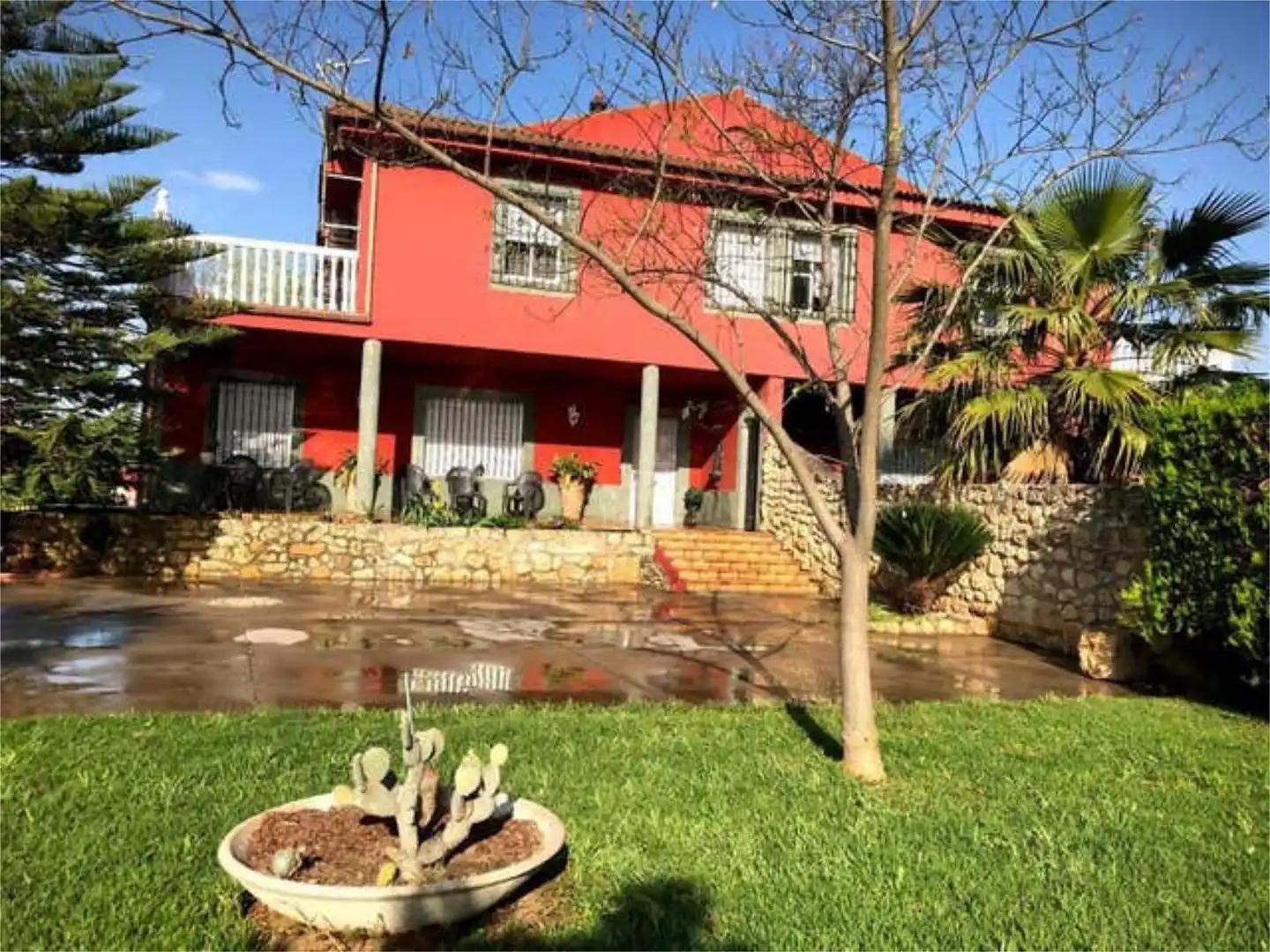 Vista exterior de Casa o chalet de alquiler en  Córdoba Capital con Terraza y Piscina