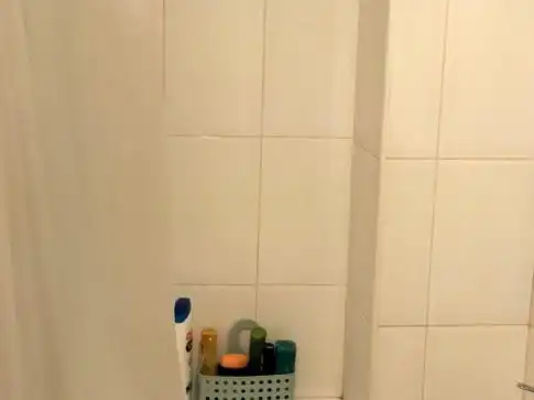Baño de Piso de alquiler en Murcia con Aire acondicionado, Calefacción y Trastero