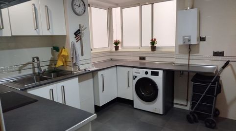 Piso en venta en Calle Amadeo Vives, 7, Parque Ayala - Jardín de la Abadía - Huelín, Málaga Capital - imagen 2 Foto 2 de Piso en venta en Calle Amadeo Vives, 7, Parque Ayala - Jardín de la Abadía - Huelín, Málaga Capital