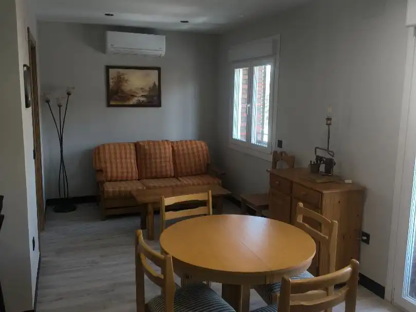 Flat for rent in Travesía Alto del León, 16, San Rafael