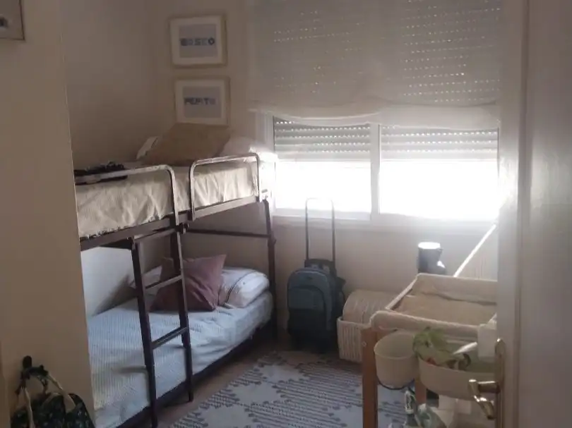 Flat for rent in Avenida de la Reina Mercedes, 19, Sector Sur - La Palmera - Reina Mercedes Bedroom of Flat for rent in Sevilla with Air Conditioner, Heating and Terrace