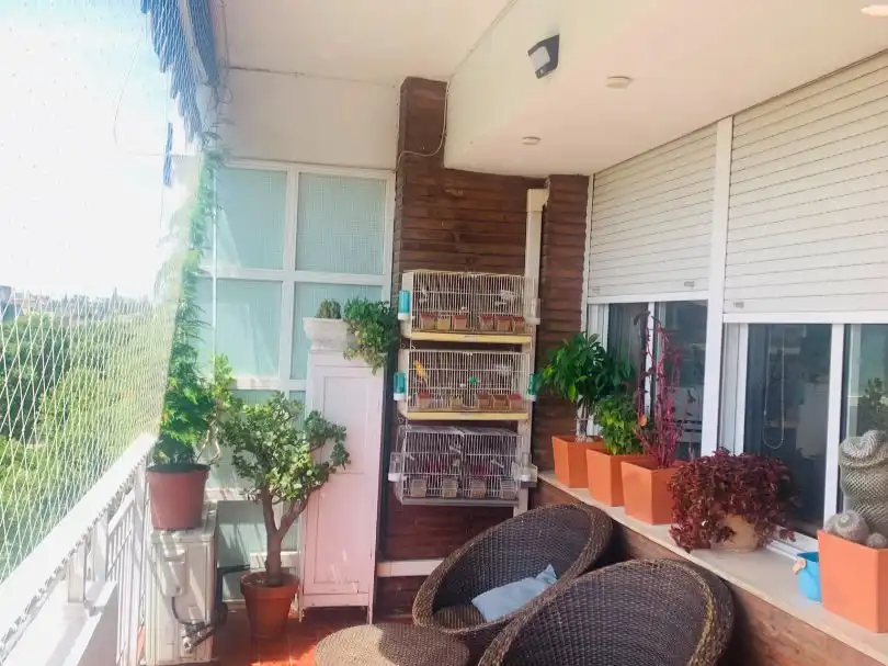 Flat for rent in Avenida de la Reina Mercedes, 19, Sector Sur - La Palmera - Reina Mercedes Balcony of Flat for rent in Sevilla with Air Conditioner, Heating and Terrace