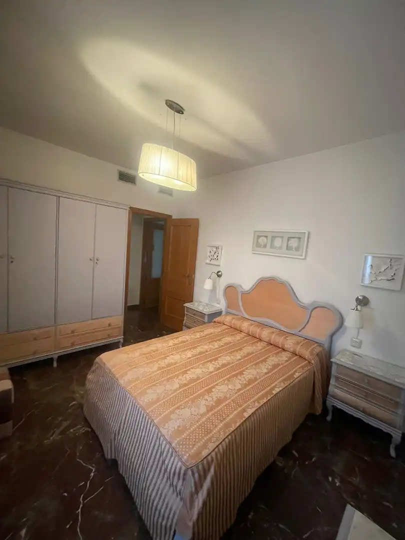 Piso de alquiler en Avenida Constitución, 3, Oeste Habitación de Piso de alquiler en Mérida con Aire acondicionado, Calefacción y Trastero