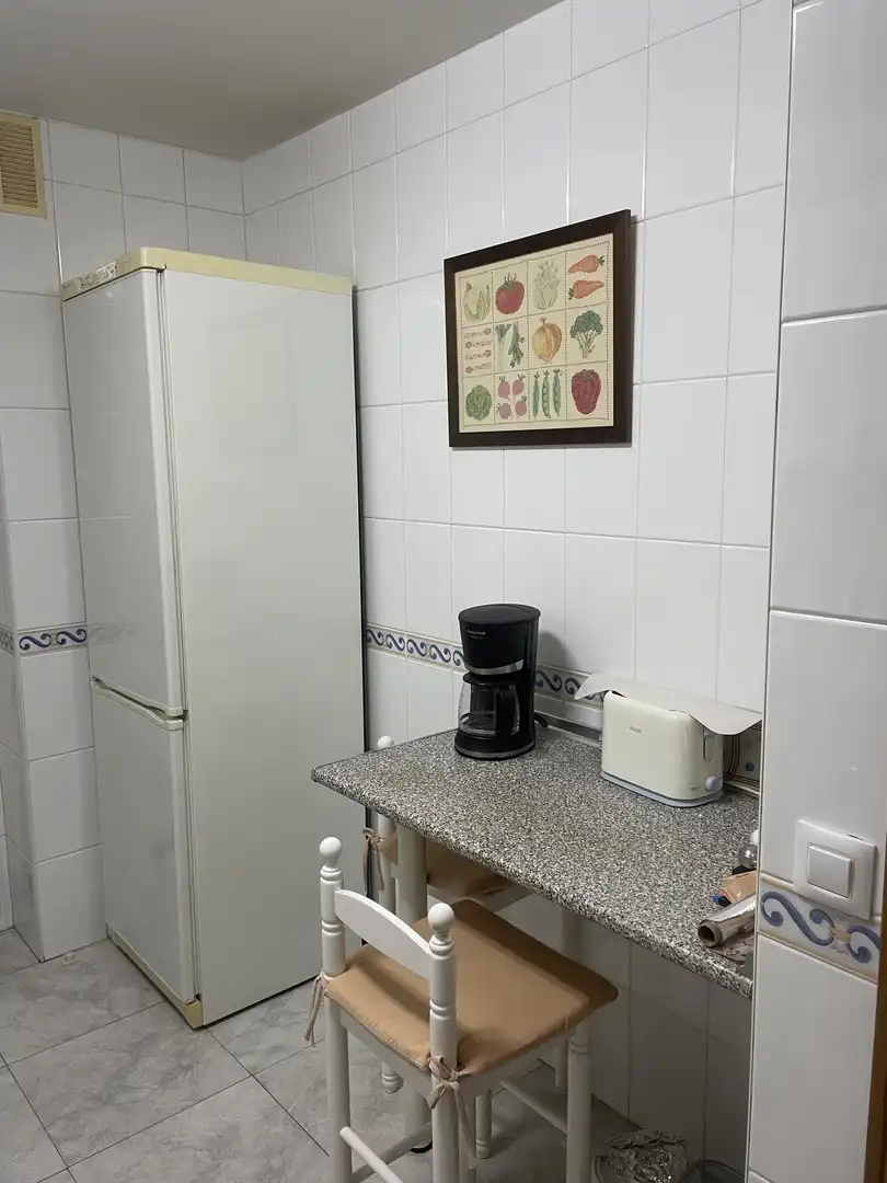 Piso de alquiler en Avenida Constitución, 3, Oeste Cocina de Piso de alquiler en Mérida con Aire acondicionado, Calefacción y Trastero