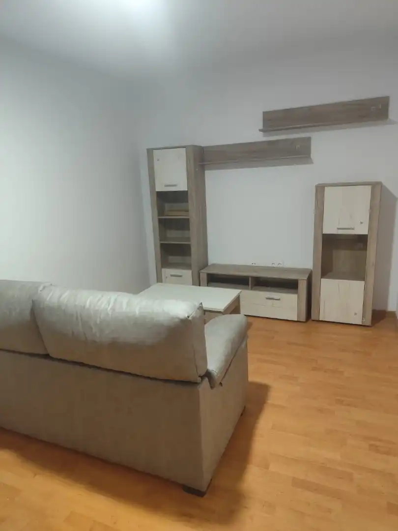 Sala d'estar de Pis de lloguer en Huecas amb Calefacció, Parquet i Traster