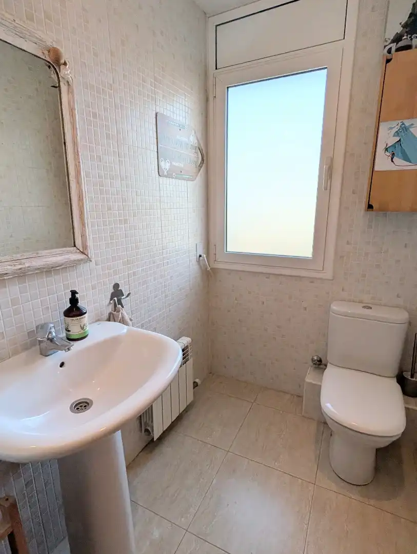 Flat for sale in Carrer de Magallanes, 21, Vista Alegre Bathroom of Flat for sale in Castelldefels with Air Conditioner and Terrace