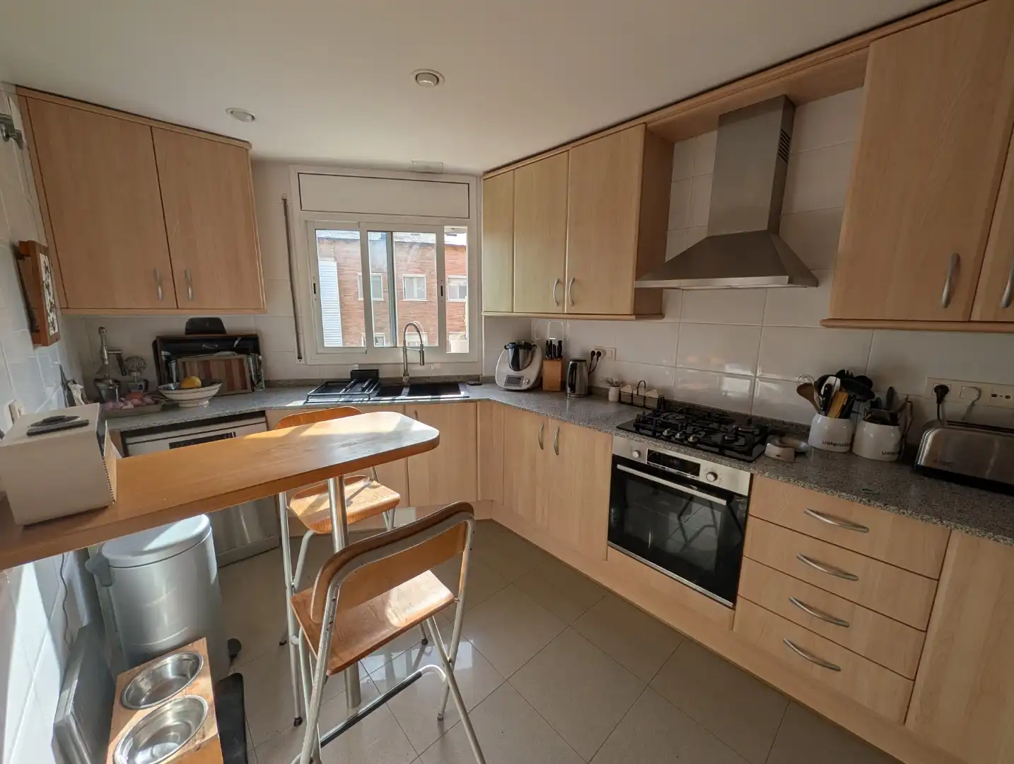 Flat for sale in Carrer de Magallanes, 21, Vista Alegre Kitchen of Flat for sale in Castelldefels with Air Conditioner and Terrace