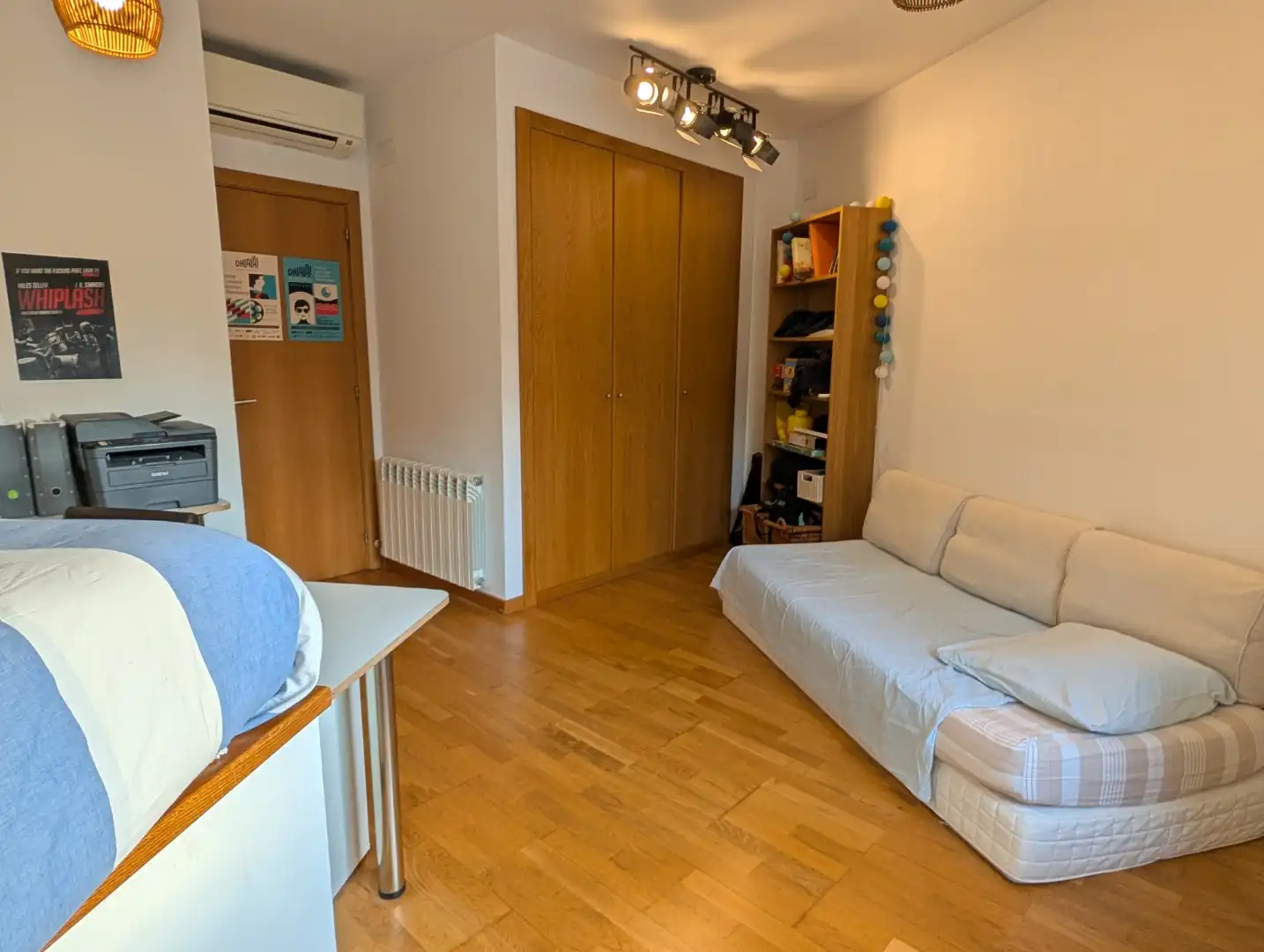 Flat for sale in Carrer de Magallanes, 21, Vista Alegre Living room of Flat for sale in Castelldefels with Air Conditioner and Terrace