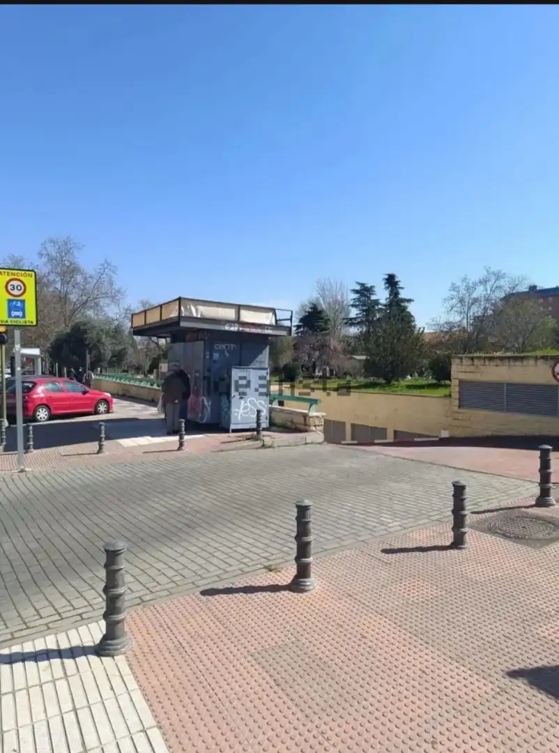 Parkplatz von Garage zur Miete in Alcorcón
