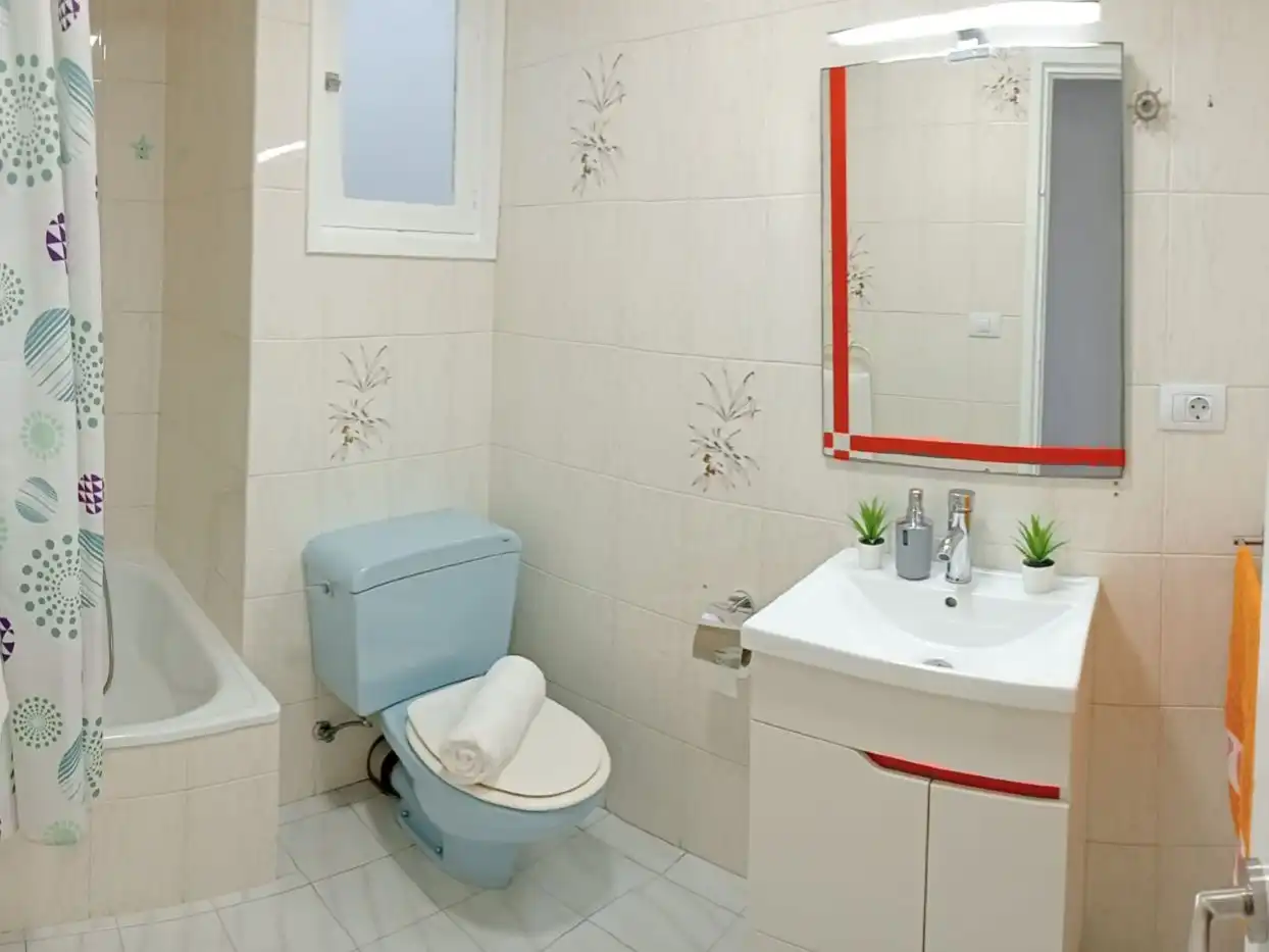 Baño de Piso de alquiler en Les Alqueries / Alquerías del Niño Perdido con Amueblado