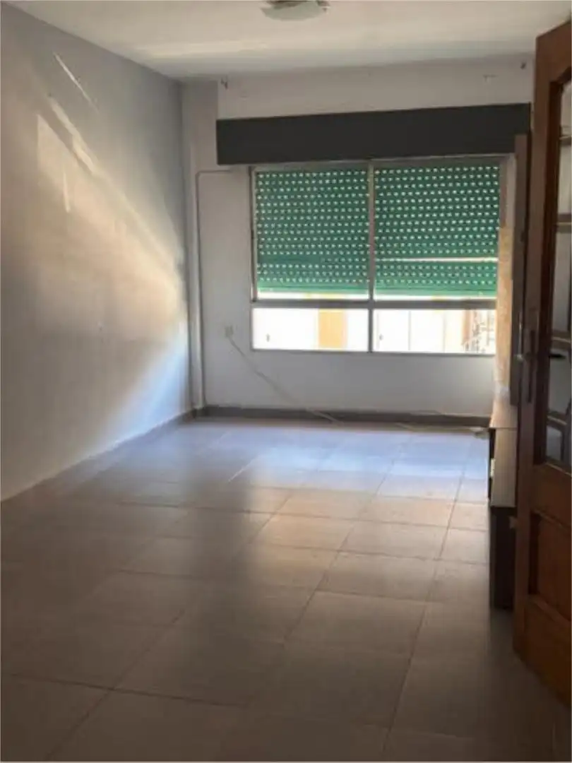 Wohnung zur Miete in Onil