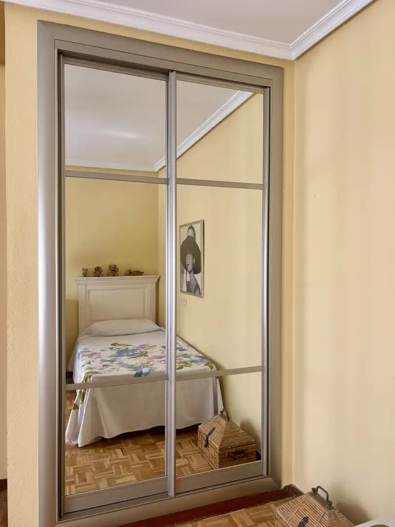 Piso de alquiler en Calle Gobernador Fernández Jiménez, 20, Centro Habitación de Piso de alquiler en Segovia con Calefacción, Parquet y Amueblado
