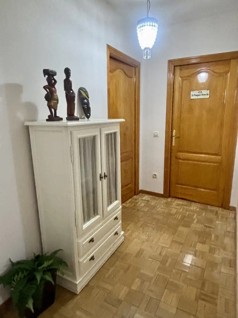 Piso de alquiler en Calle Gobernador Fernández Jiménez, 20, Centro Piso de alquiler en Segovia con Calefacción, Parquet y Amueblado