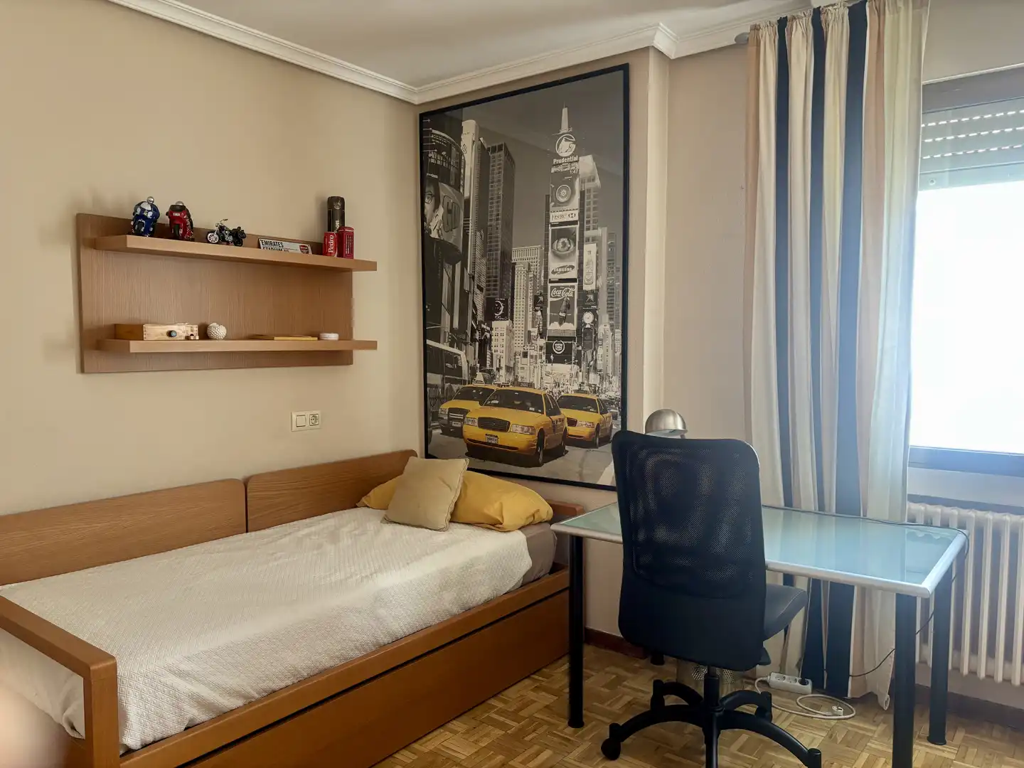 Piso de alquiler en Calle Gobernador Fernández Jiménez, 20, Centro Habitación de Piso de alquiler en Segovia con Calefacción, Parquet y Amueblado