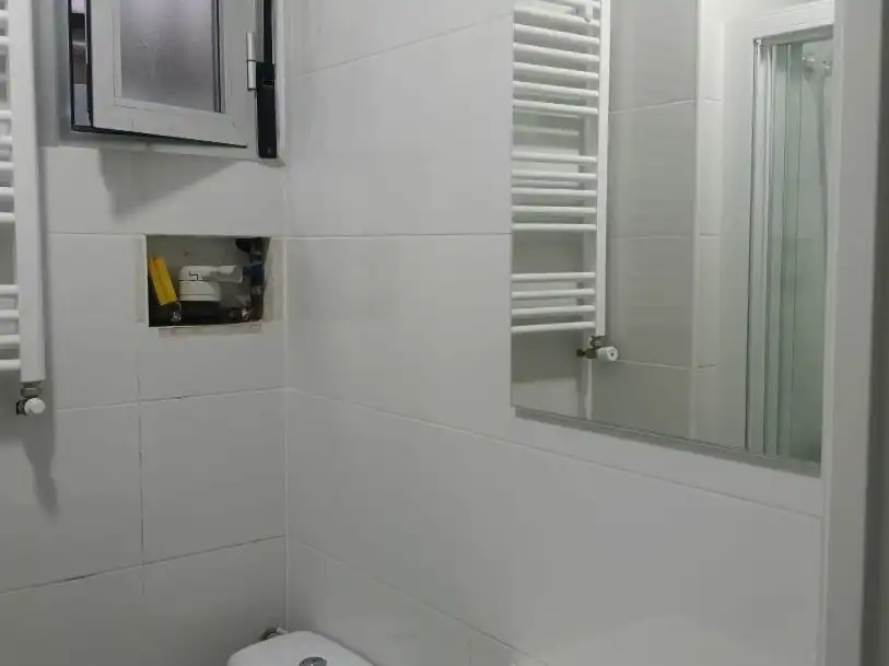 Bany de Pis de lloguer en  Madrid Capital amb Aire condicionat