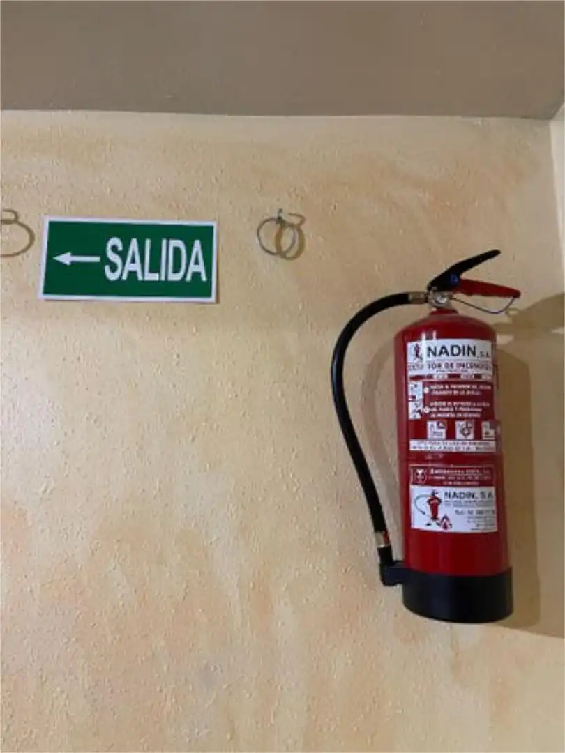 Lagerraum zur Miete in Zona Nord Parkplatz von Lagerraum zur Miete in Alcoy / Alcoi
