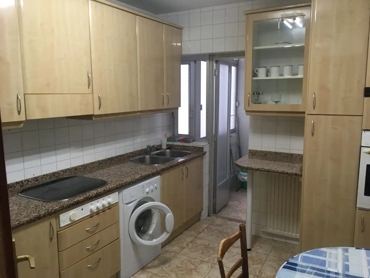 Habitación en Avenida de Portugal, 126, Vidal Cocina de Piso para compartir en Salamanca con Calefacción, Amueblado y Balcón