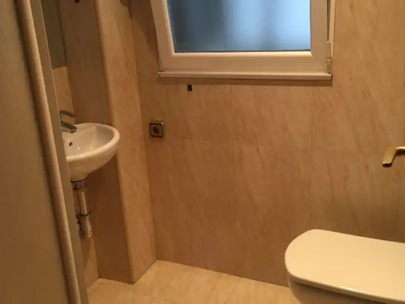 Habitación en Avenida de Portugal, 126, Vidal Baño de Piso para compartir en Salamanca con Calefacción, Amueblado y Balcón