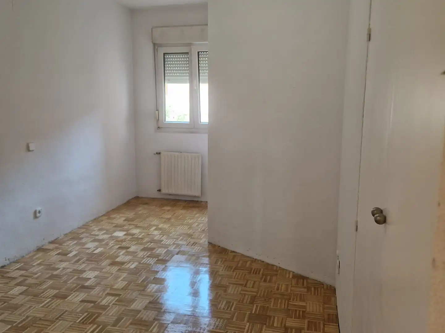 Habitación de Piso de alquiler en Madrid con Aire acondicionado, Calefacción y Jardín privado