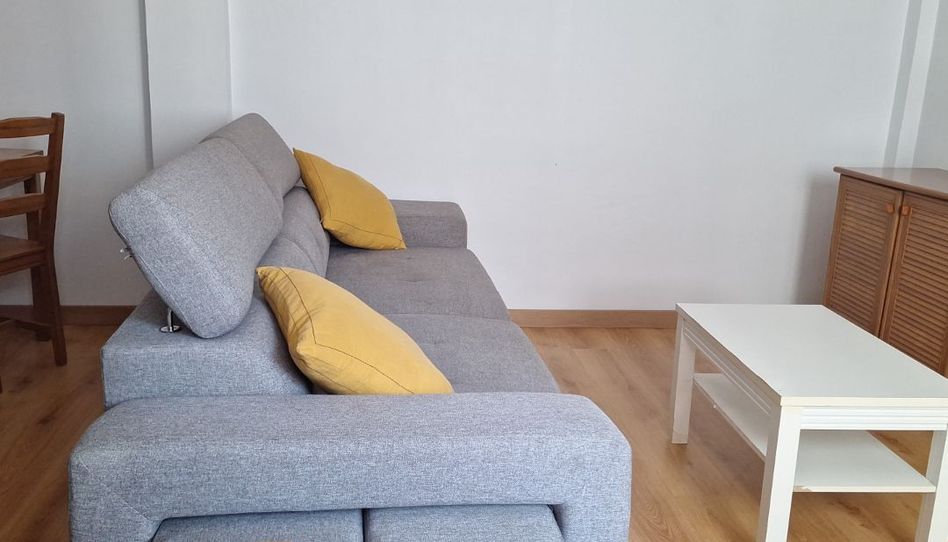Flat for rent in Calle José Cueto, 56, El Carbayedo - El Quirinal, Avilés - image 1 Photo 1 of Flat for rent in Calle José Cueto, 56, El Carbayedo - El Quirinal, Avilés
