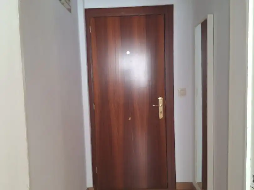 Flat for rent in Calle José Cueto, 56, El Carbayedo - El Quirinal Flat for rent in Avilés