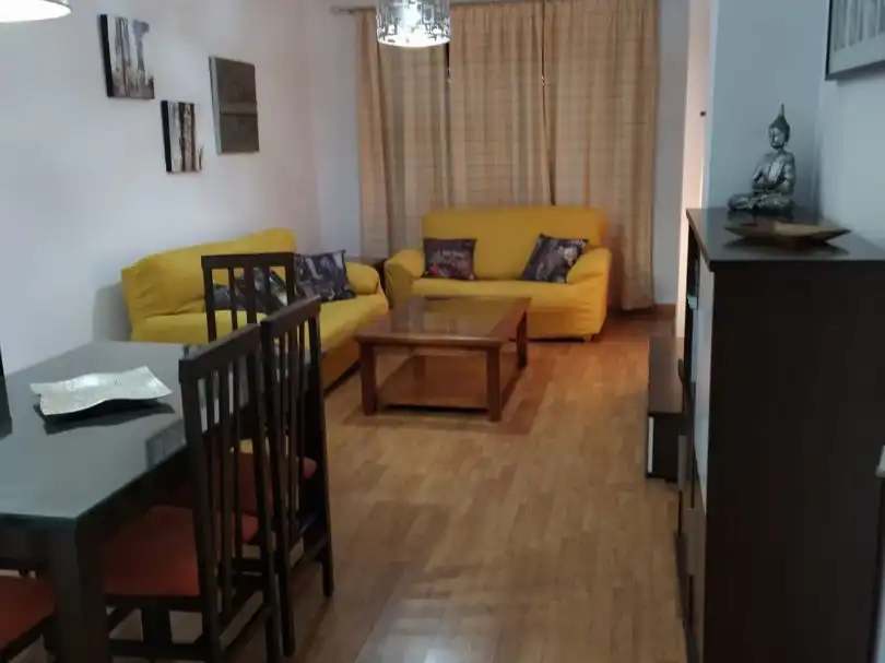 Piso de alquiler en Avenida Diego Fernández de Mendoza, 11, El Tejar - Hacienda Bizcochero