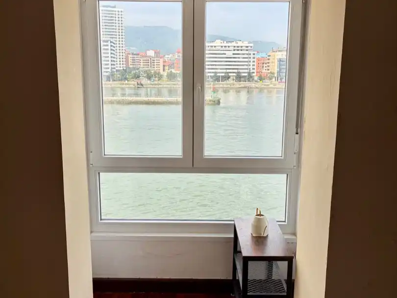 Terraza de Piso en venta en Erandio con Balcón