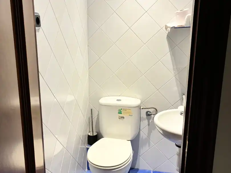 Baño de Piso en venta en Erandio con Balcón