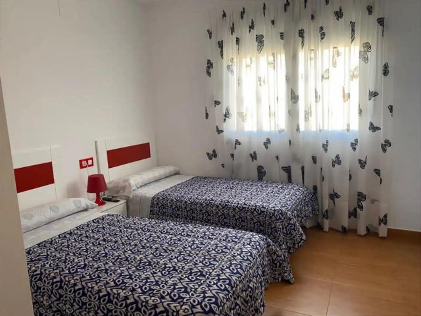 Einfamilien-Reihenhaus zum Verkauf in Ossa de Montiel Schlafzimmer von Einfamilien-Reihenhaus zum Verkauf in Ossa de Montiel mit Heizung, Privatgarten und Terrasse