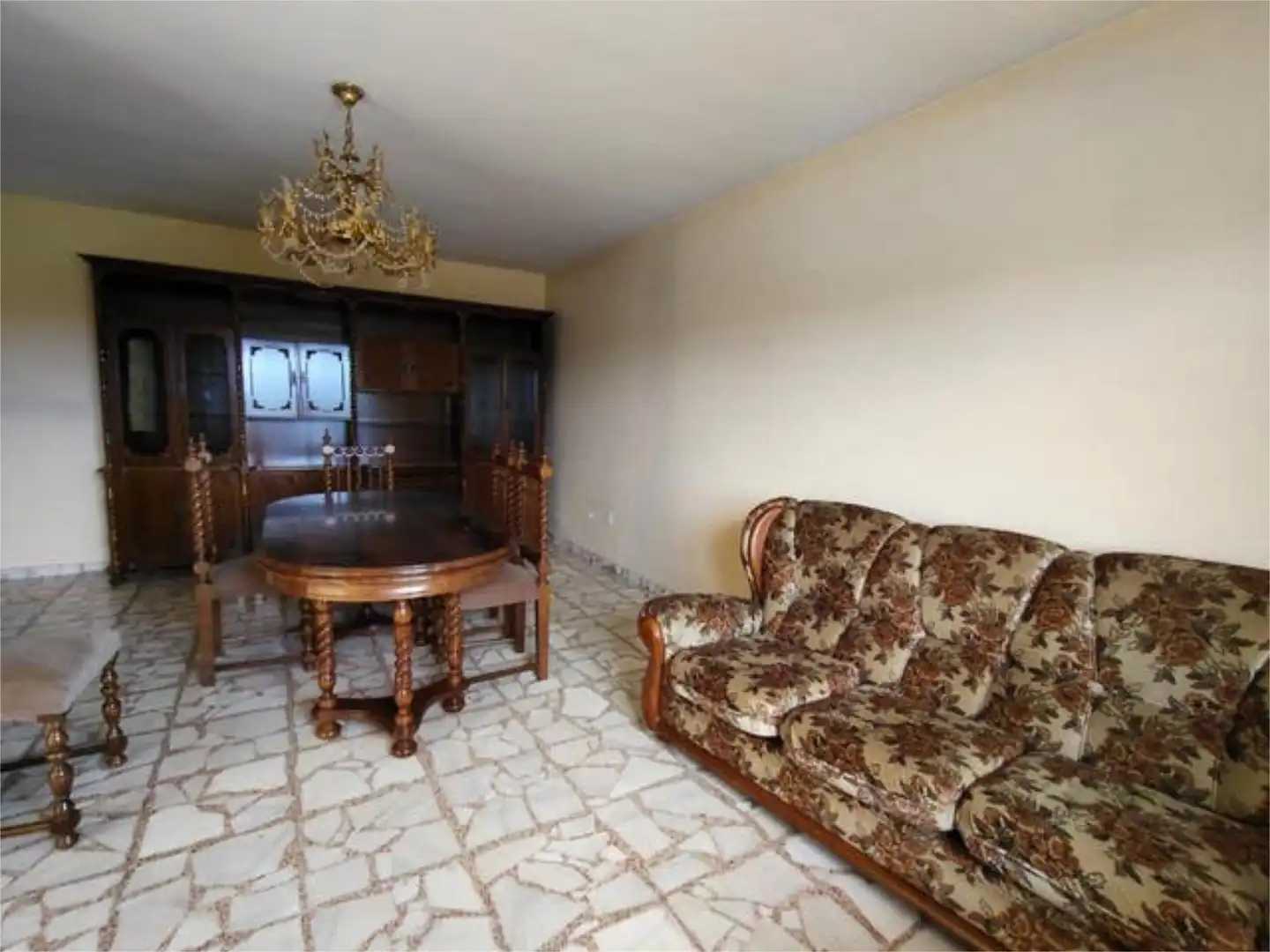 Sala de estar de Casa adosada en venta en Camponaraya con Calefacción, Jardín privado y Terraza