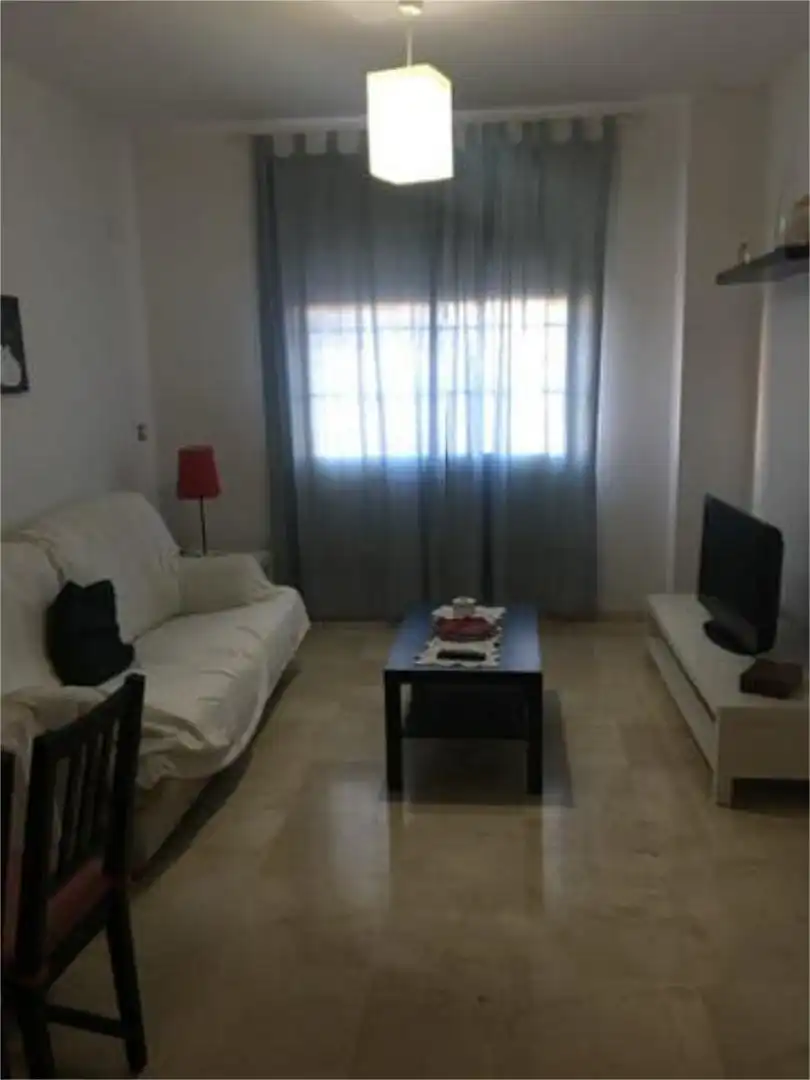 Piso de alquiler en Salteras