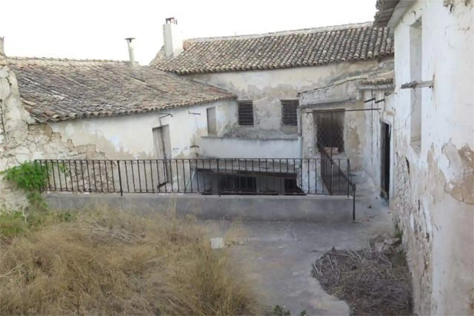 Casa o xalet en venda a San Francisco Vista exterior de Casa o xalet en venda en Villena amb Terrassa