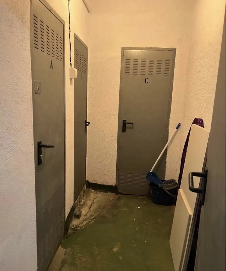 Bany de Pis en venda en Madrid amb Aire condicionat, Calefacció i Jardí privat