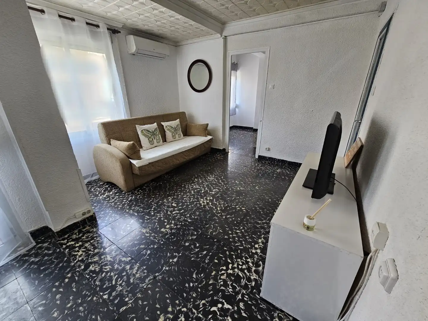 Living room of Flat for rent in Elda  with Air Conditioner, Terrace and Furnished