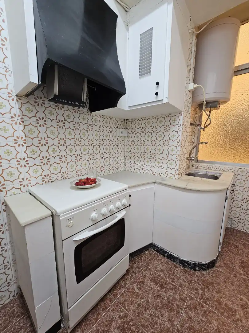 Kitchen of Flat for rent in Elda  with Air Conditioner, Terrace and Furnished