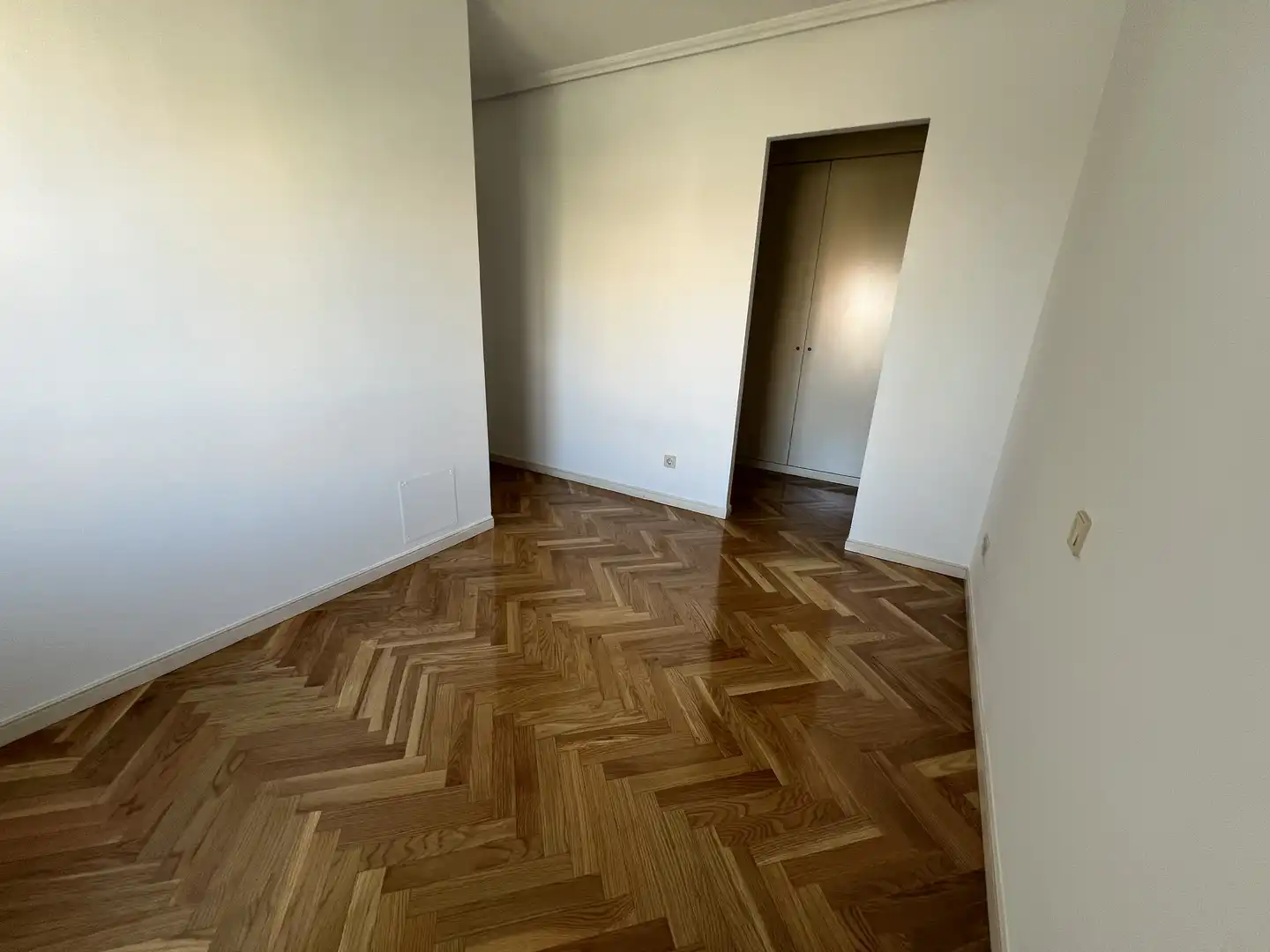 Habitación de Piso de alquiler en Madrid con Aire acondicionado, Calefacción y Jardín privado