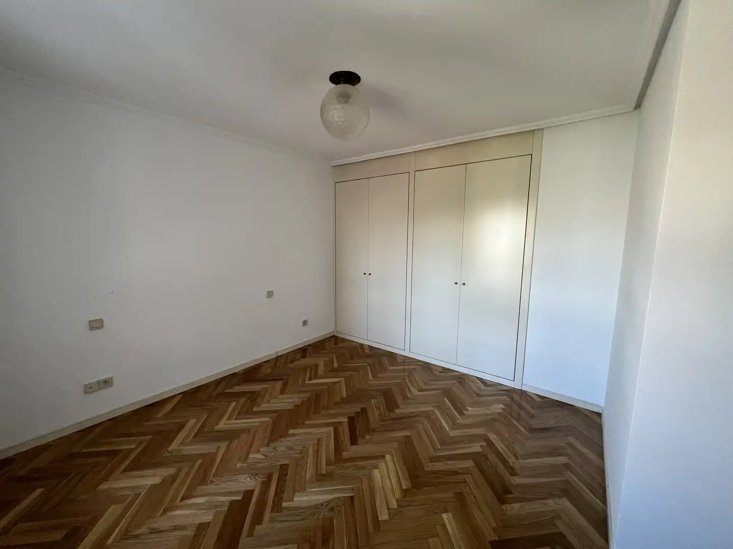 Habitación de Piso de alquiler en Madrid con Aire acondicionado, Calefacción y Jardín privado